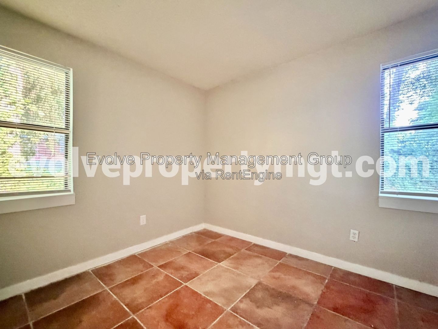 Updated 1 Bedroom Unit! property image