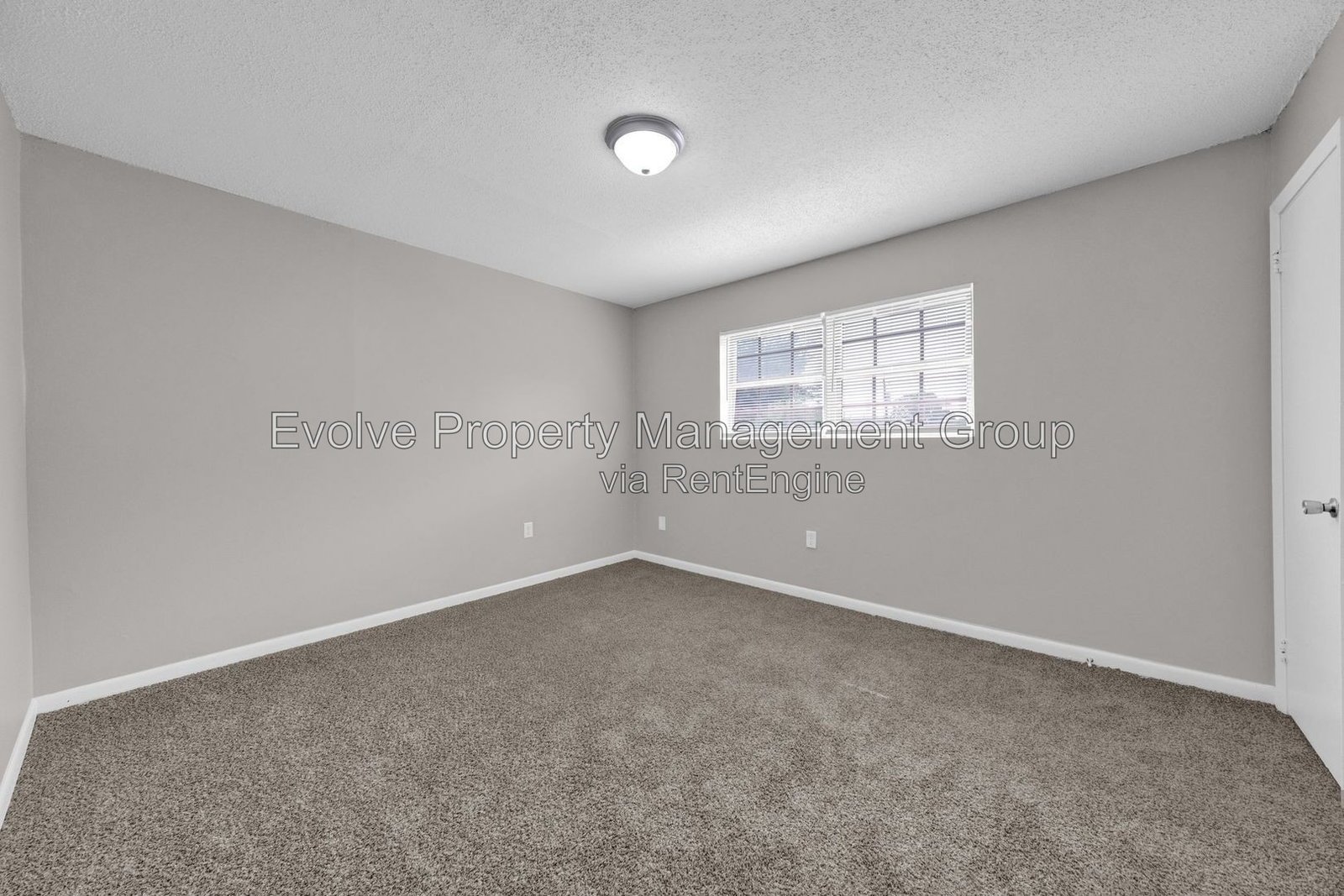 First and Last Month's Rent Free property image