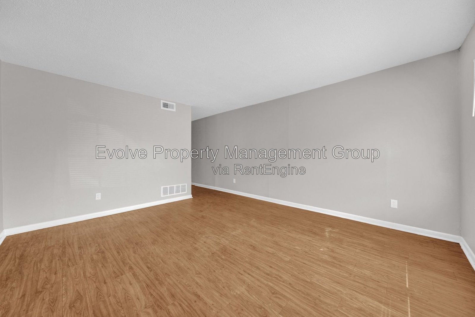 First and Last Month's Rent Free property image