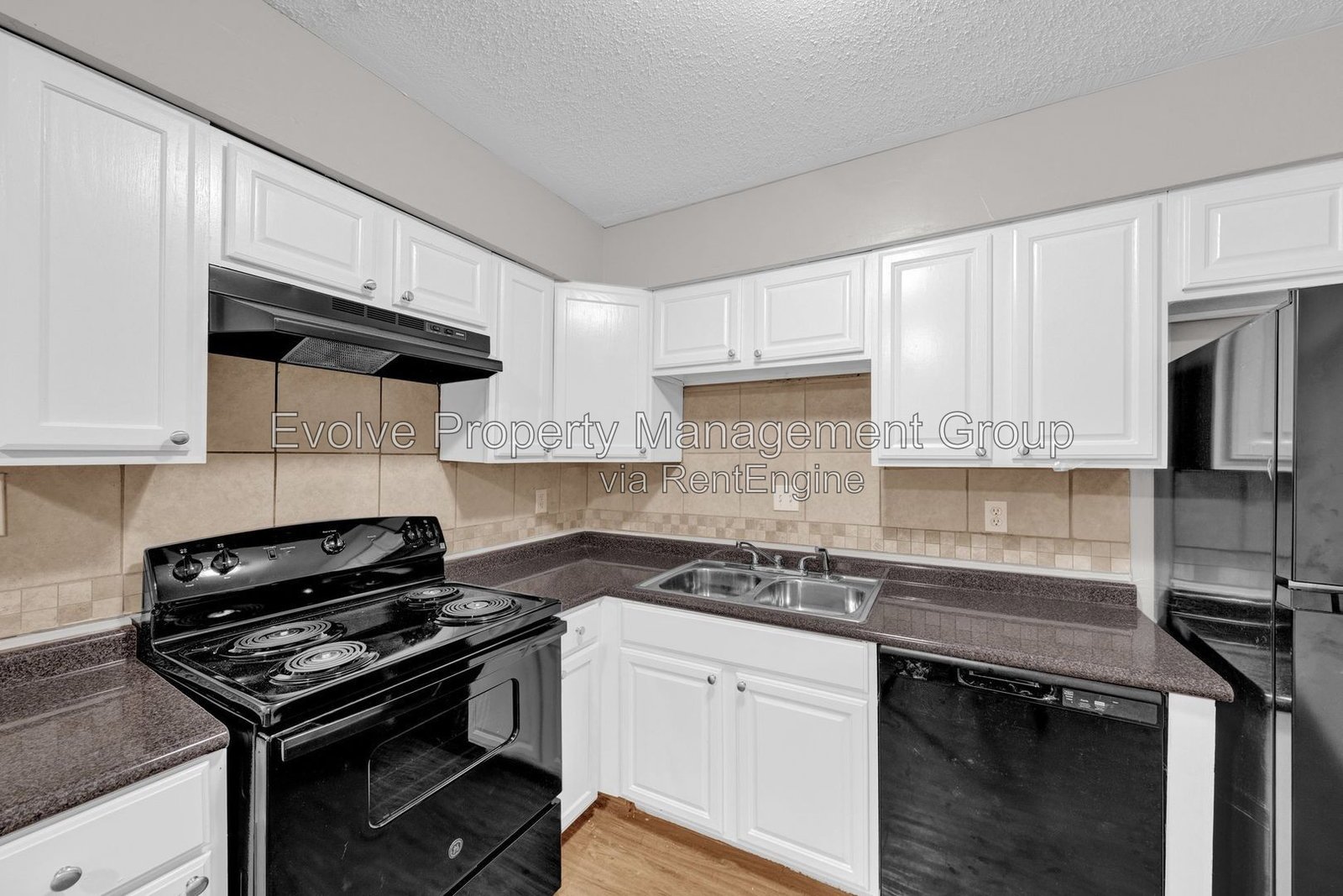 First and Last Month's Rent Free property image