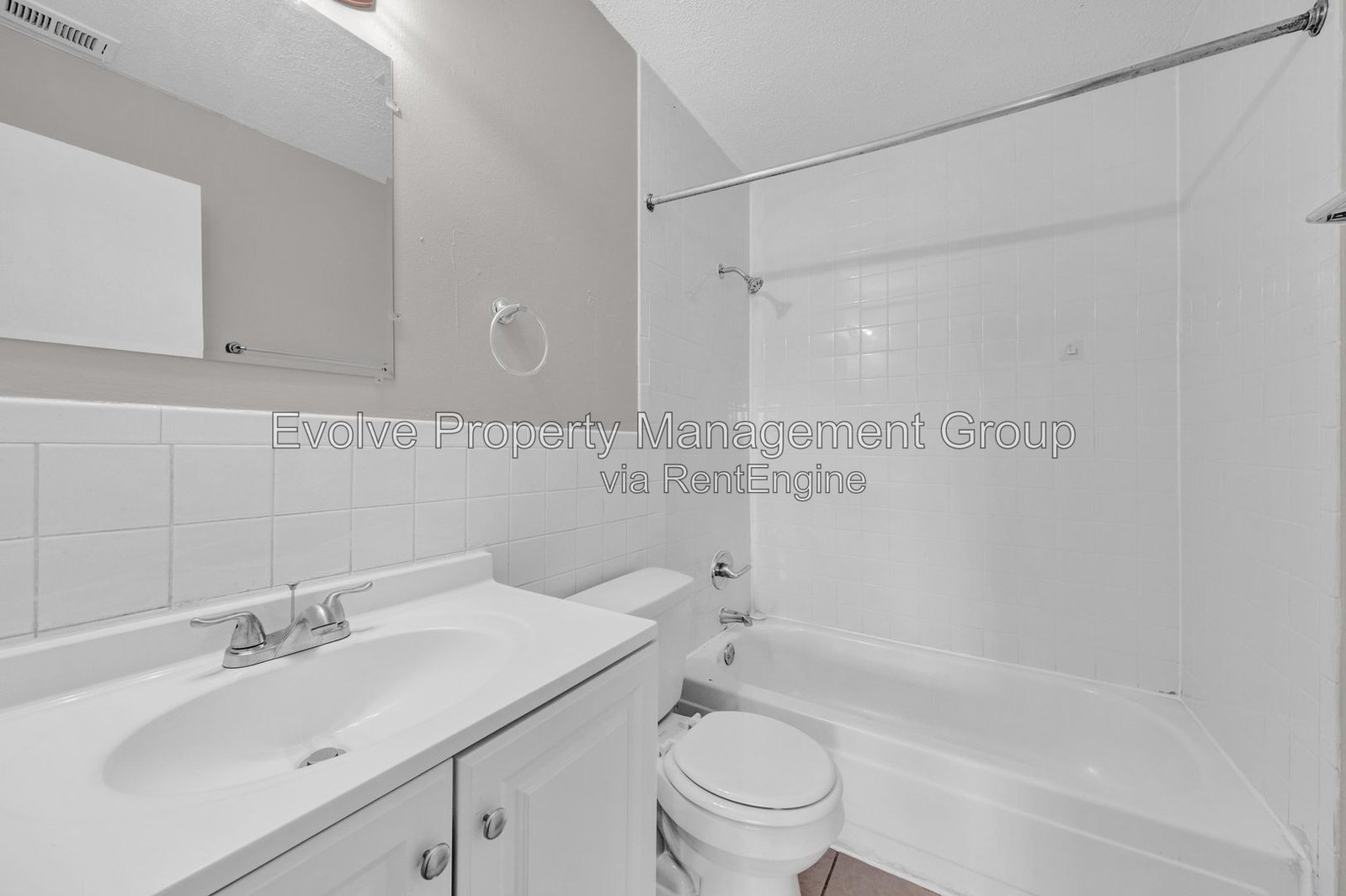 First and Last Month's Rent Free property image