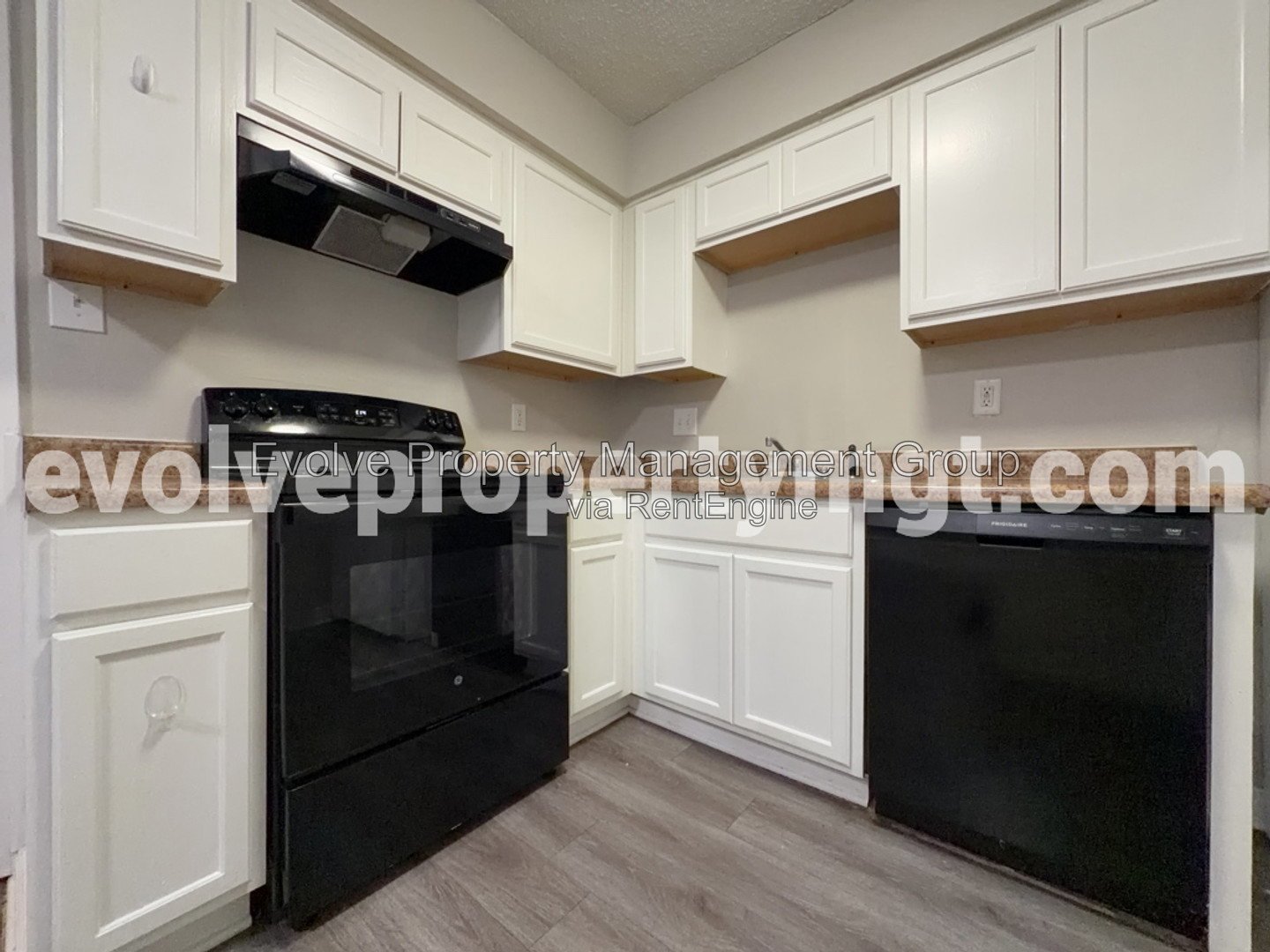 Affordable Housing Close to U of M & Highland property image