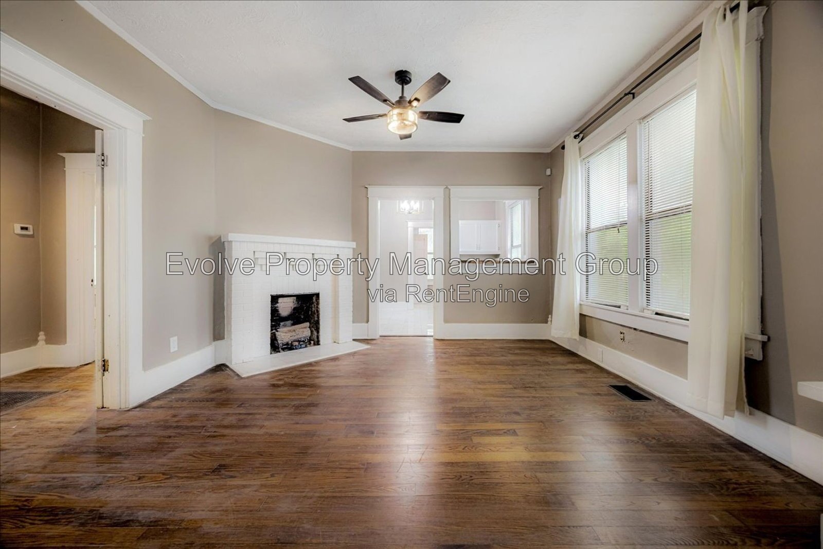 Charming 2 Bed / 2 Bath with Hardwoods, Updated Kitchen & Huge Backyard property image