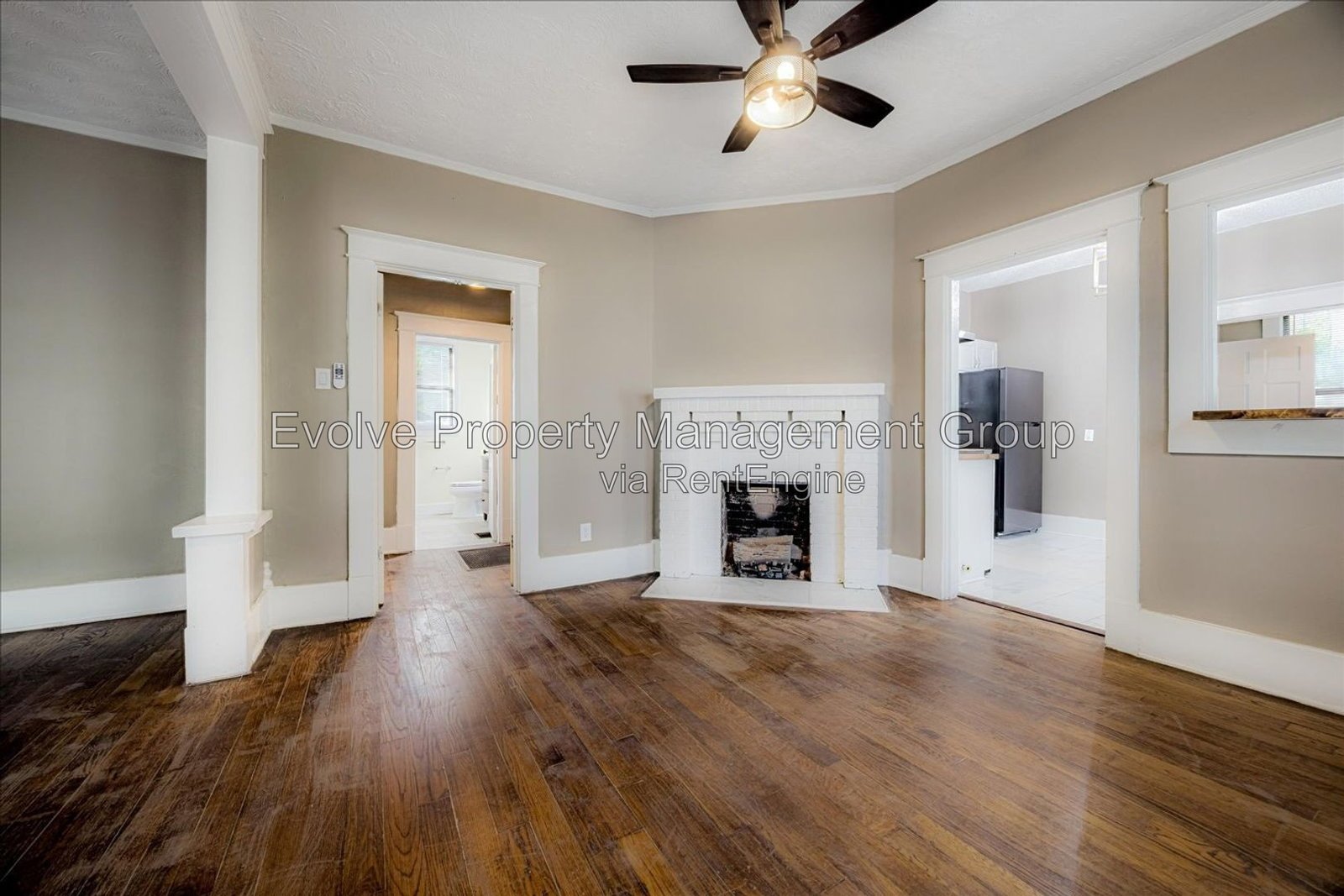 Charming 2 Bed / 2 Bath with Hardwoods, Updated Kitchen & Huge Backyard property image