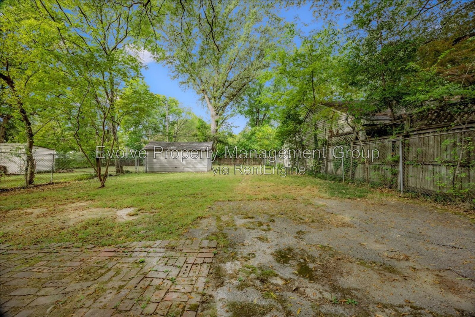 Charming 2 Bed / 2 Bath with Hardwoods, Updated Kitchen & Huge Backyard property image