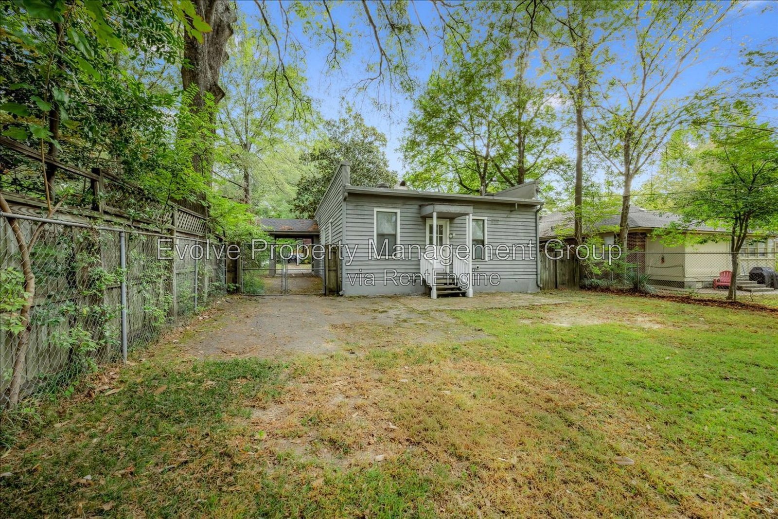 Charming 2 Bed / 2 Bath with Hardwoods, Updated Kitchen & Huge Backyard property image
