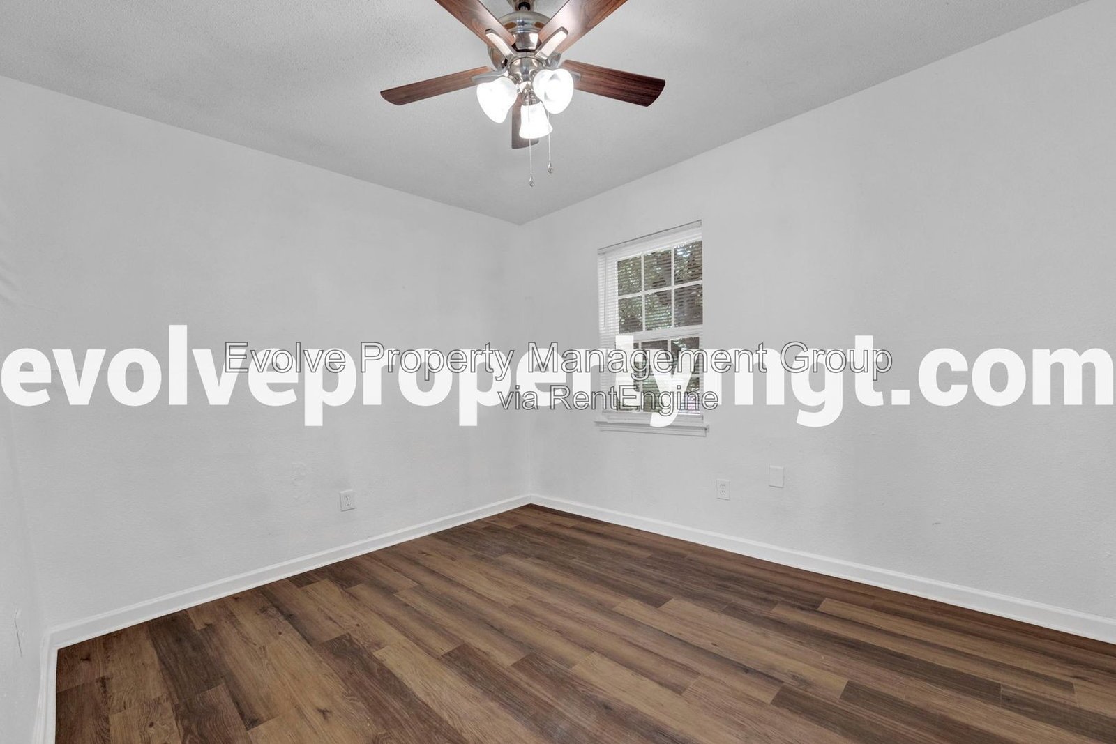 Renovated 2-Bedroom Home | 2966 Yale Ave property image