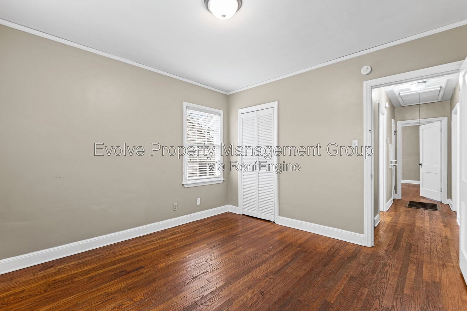 Charming Memphis Rental with Convenient Location property image