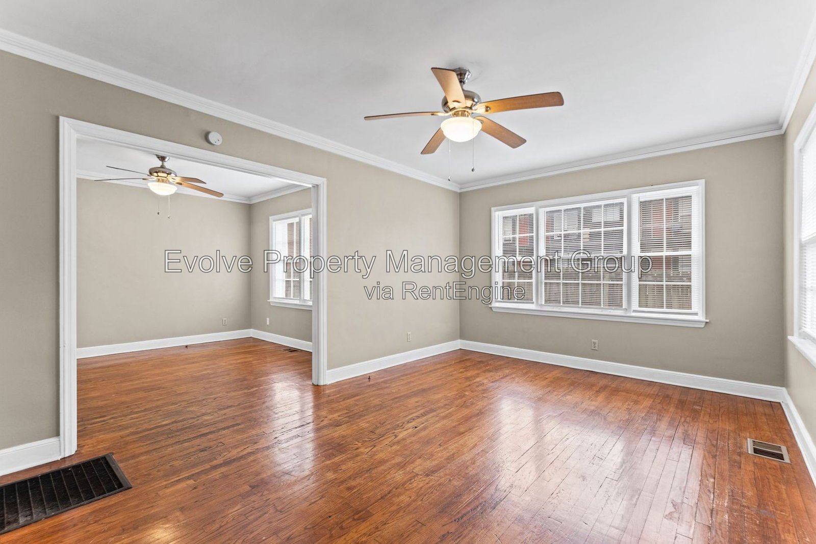 Charming Memphis Rental with Convenient Location property image