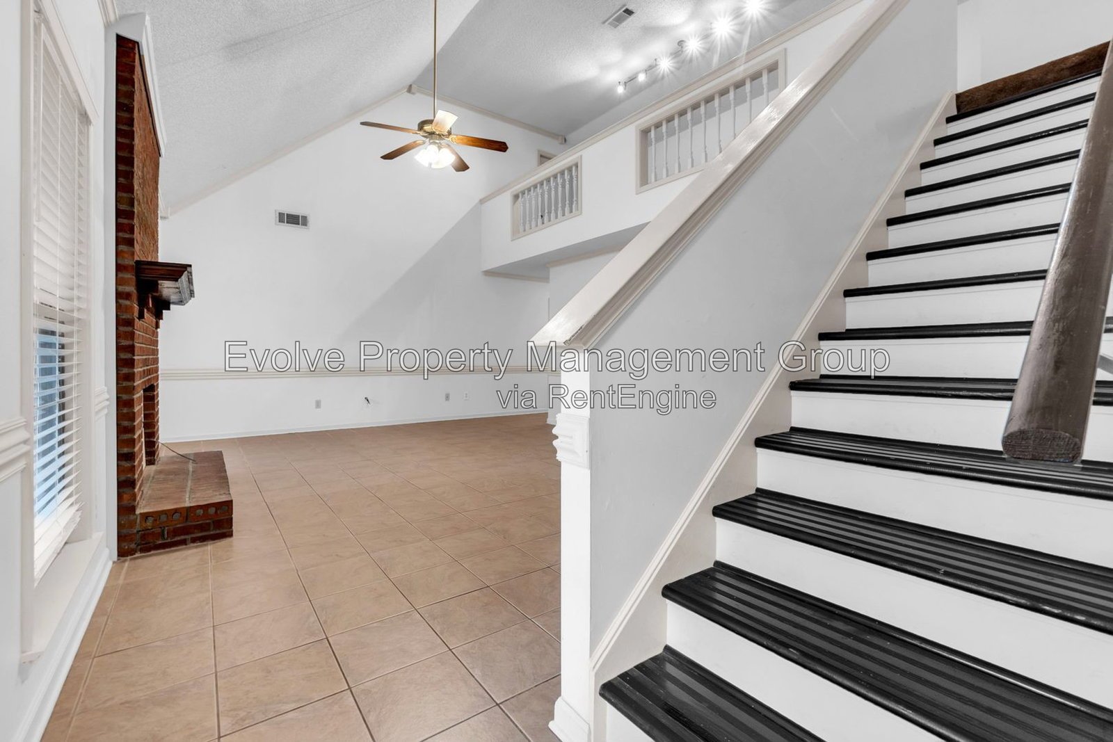 Spacious 4-Bedroom Home in Bartlett’s Kirby Lakes Community property image