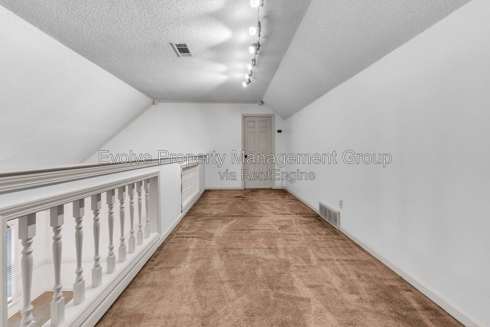 Spacious 4-Bedroom Home in Bartlett’s Kirby Lakes Community property image