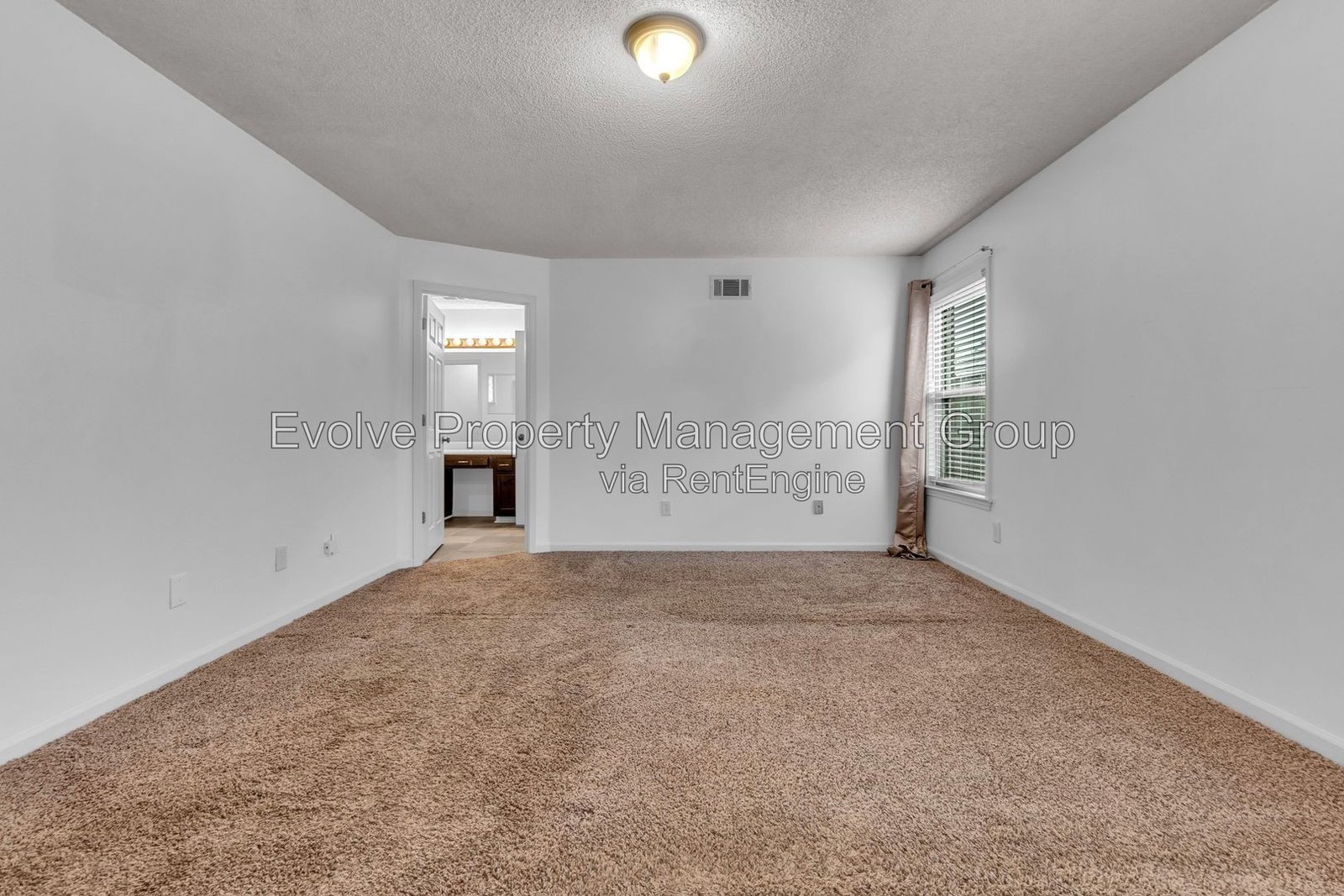 Spacious 4-Bedroom Home in Bartlett’s Kirby Lakes Community property image