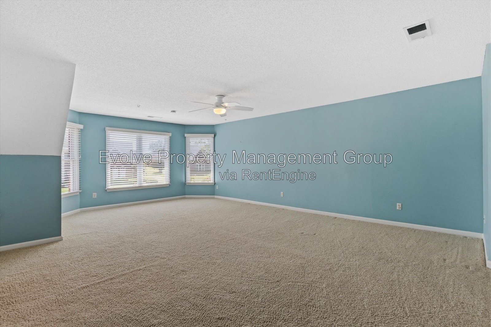 Spacious 5-Bedroom Pool Home in Collierville property image