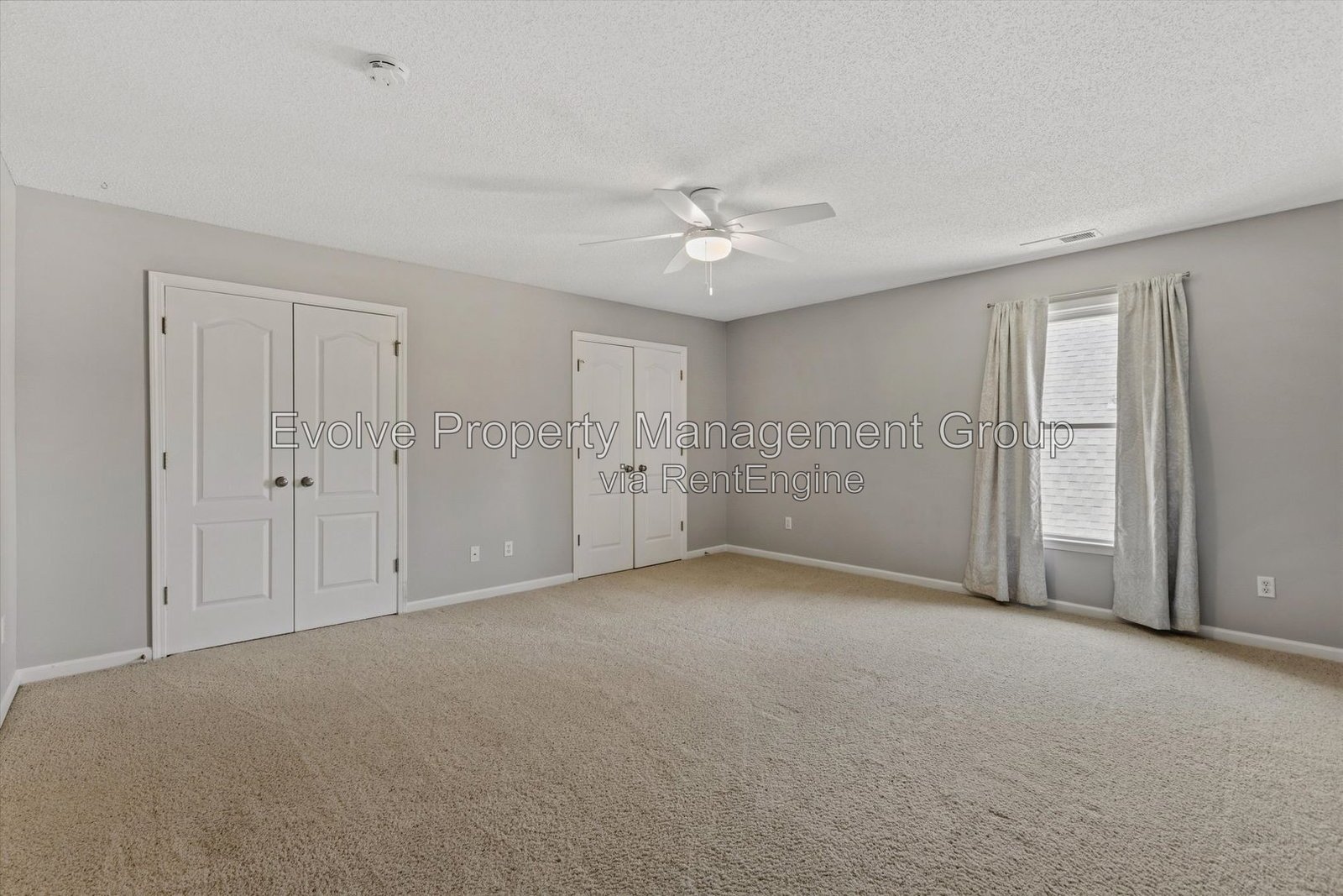 Spacious 5-Bedroom Pool Home in Collierville property image