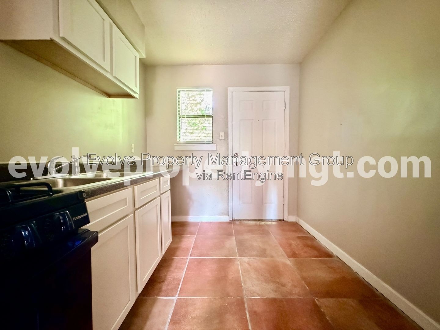 Updated 1 Bedroom Unit! property image